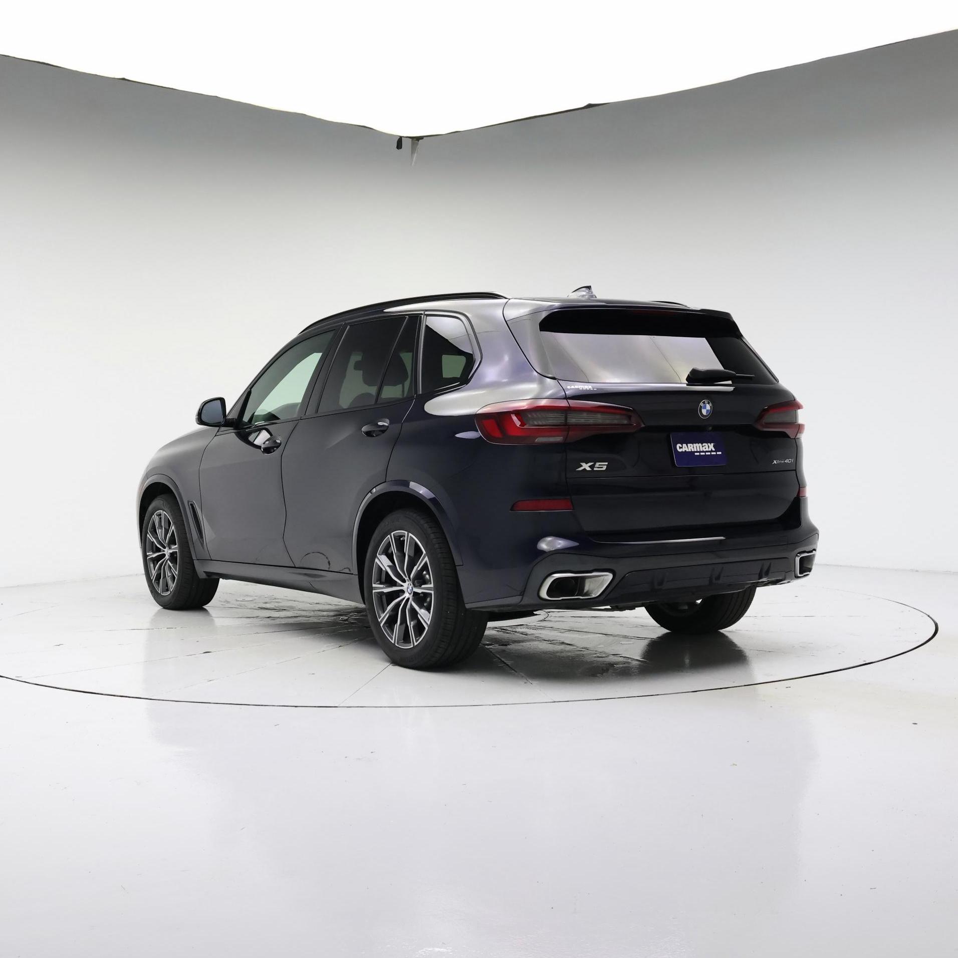 Thumbnail: 2023 BMW X5 - 2