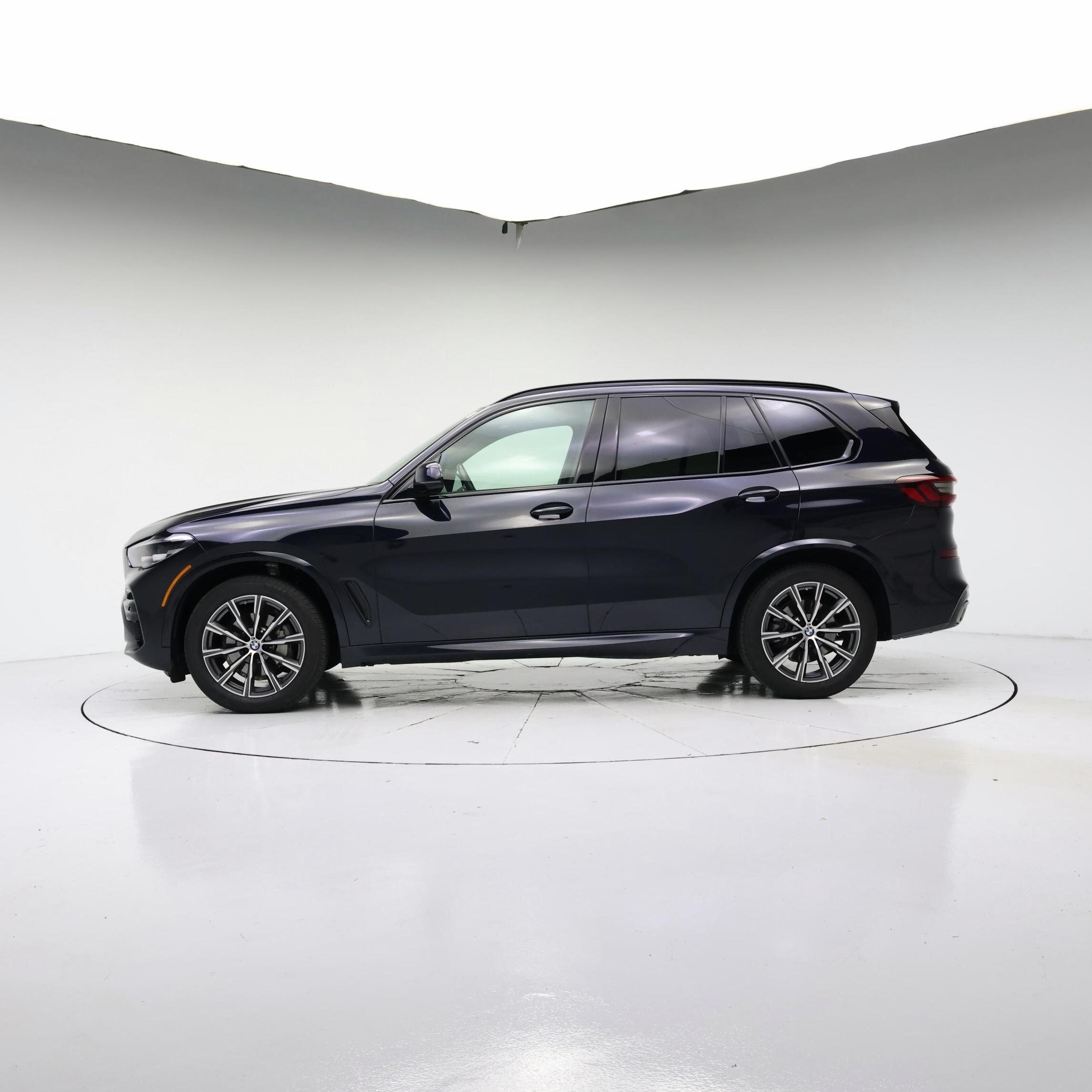 Thumbnail: 2023 BMW X5 - 3