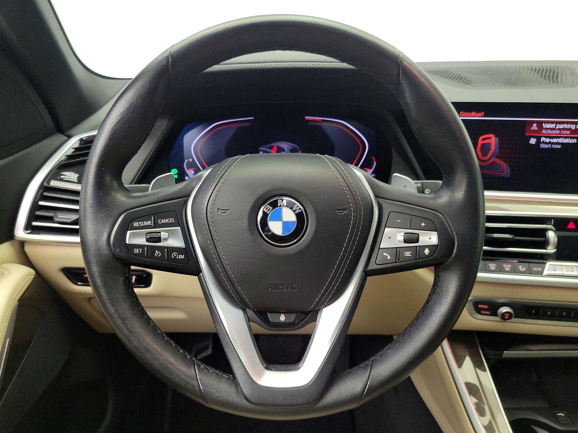 Thumbnail: 2022 BMW X5 - 10