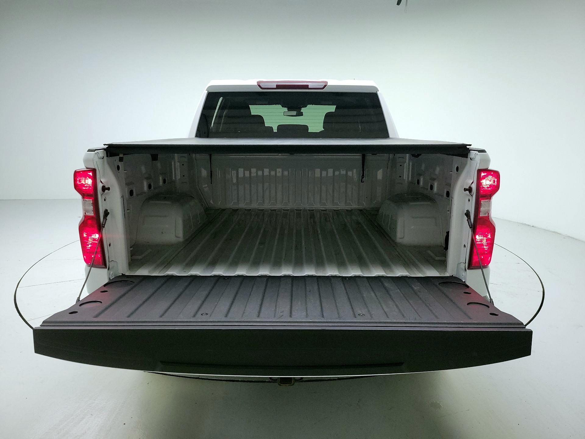 Thumbnail: 2023 Chevrolet Silverado 1500 - 20