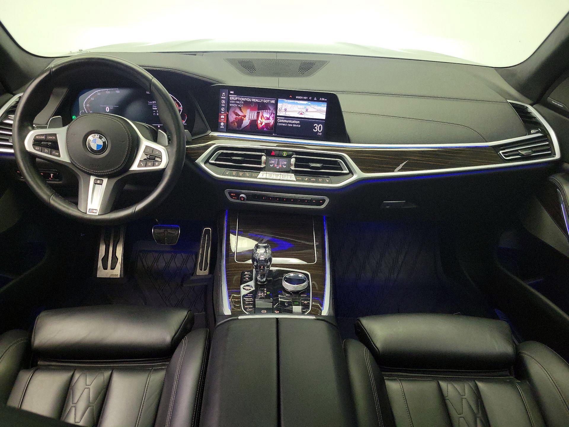 Thumbnail: 2021 BMW X7 - 9