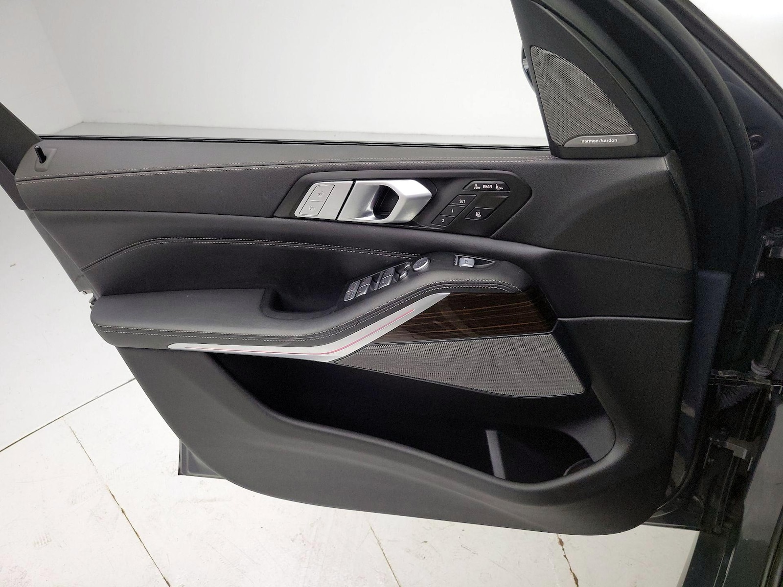 2021 BMW X7 40i - Photo 13