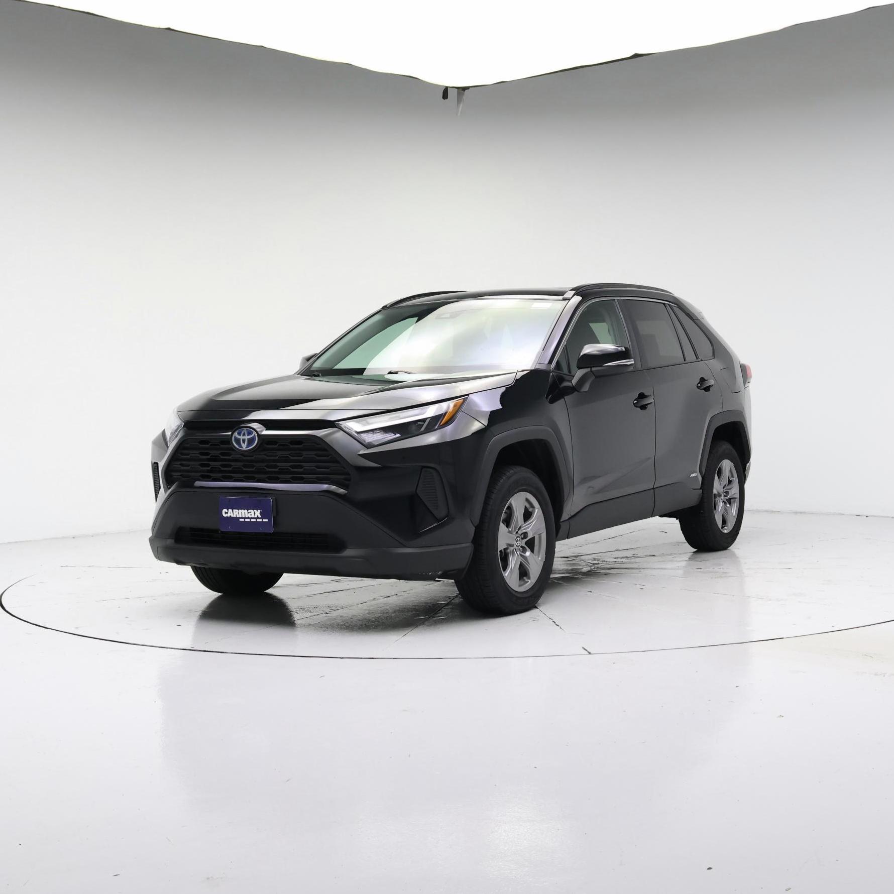 Thumbnail: 2023 Toyota RAV4 - 4