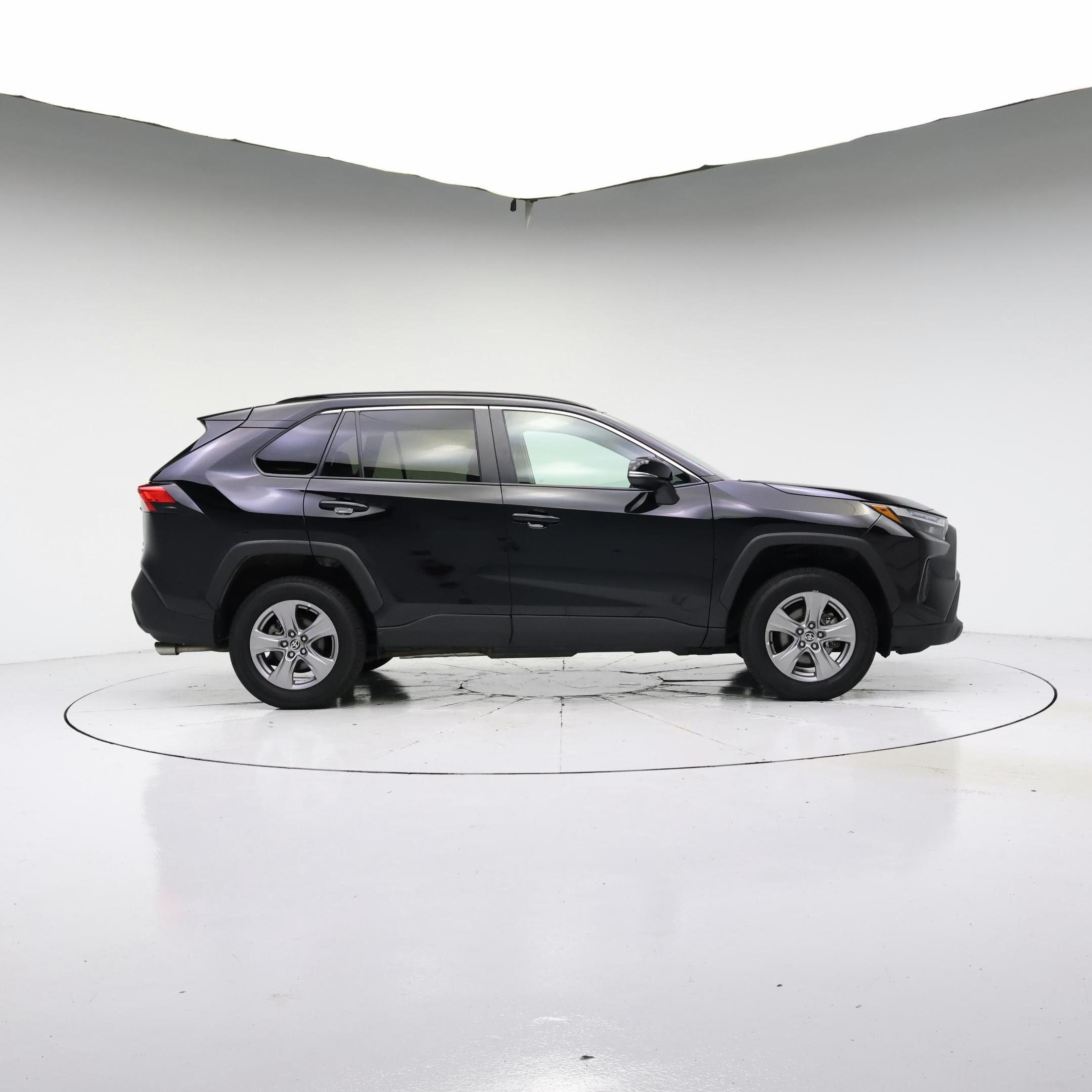 Thumbnail: 2023 Toyota RAV4 - 7