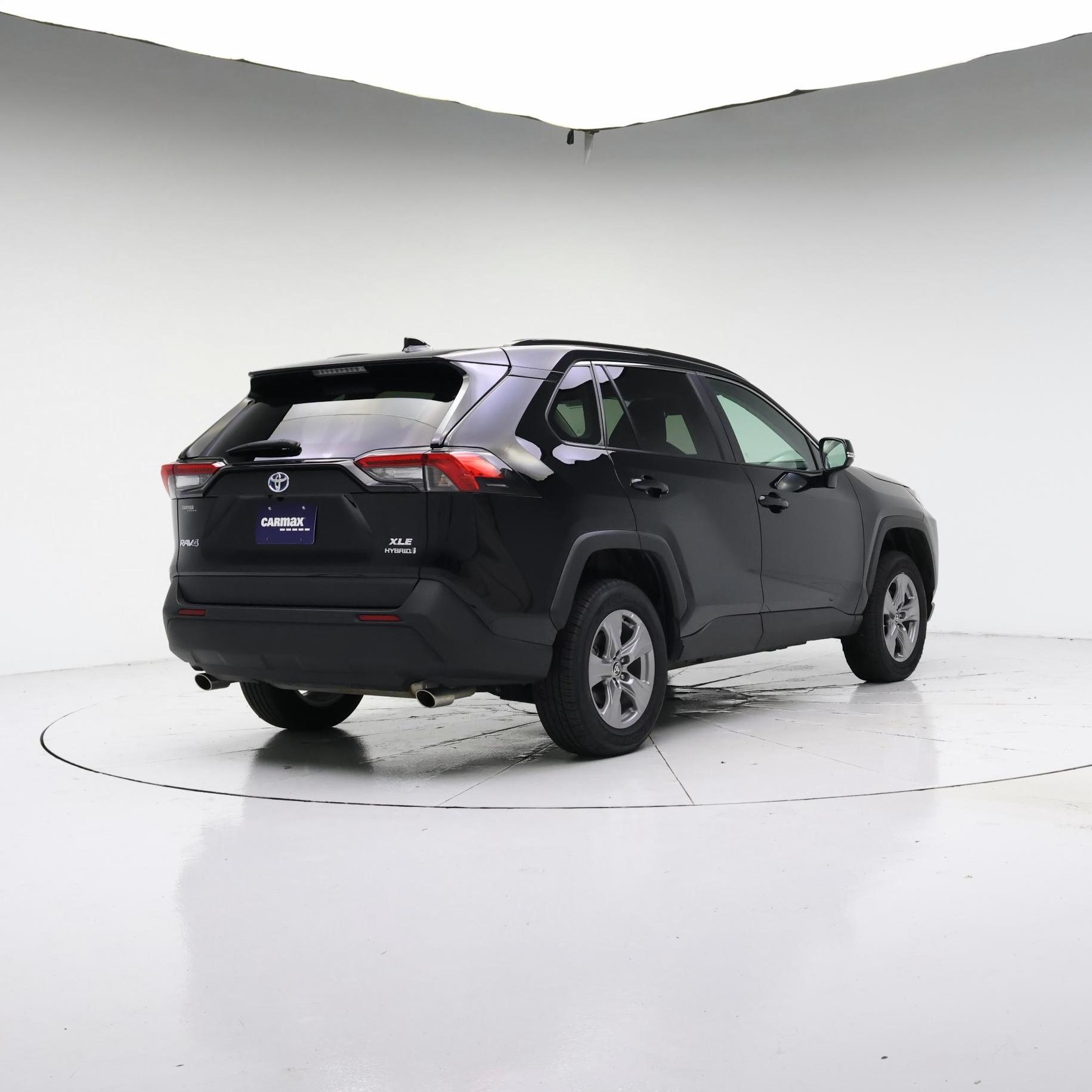 Thumbnail: 2023 Toyota RAV4 - 8