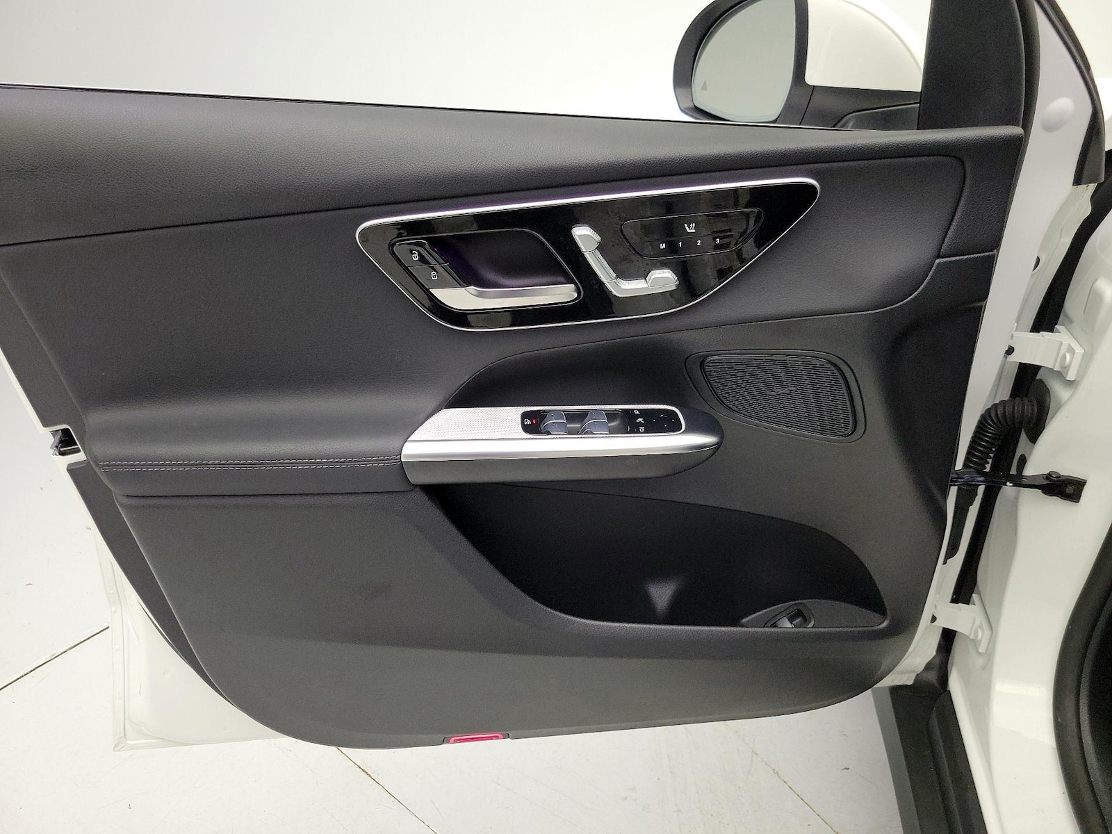 2025 Mercedes-Benz GLC Base - Photo 13