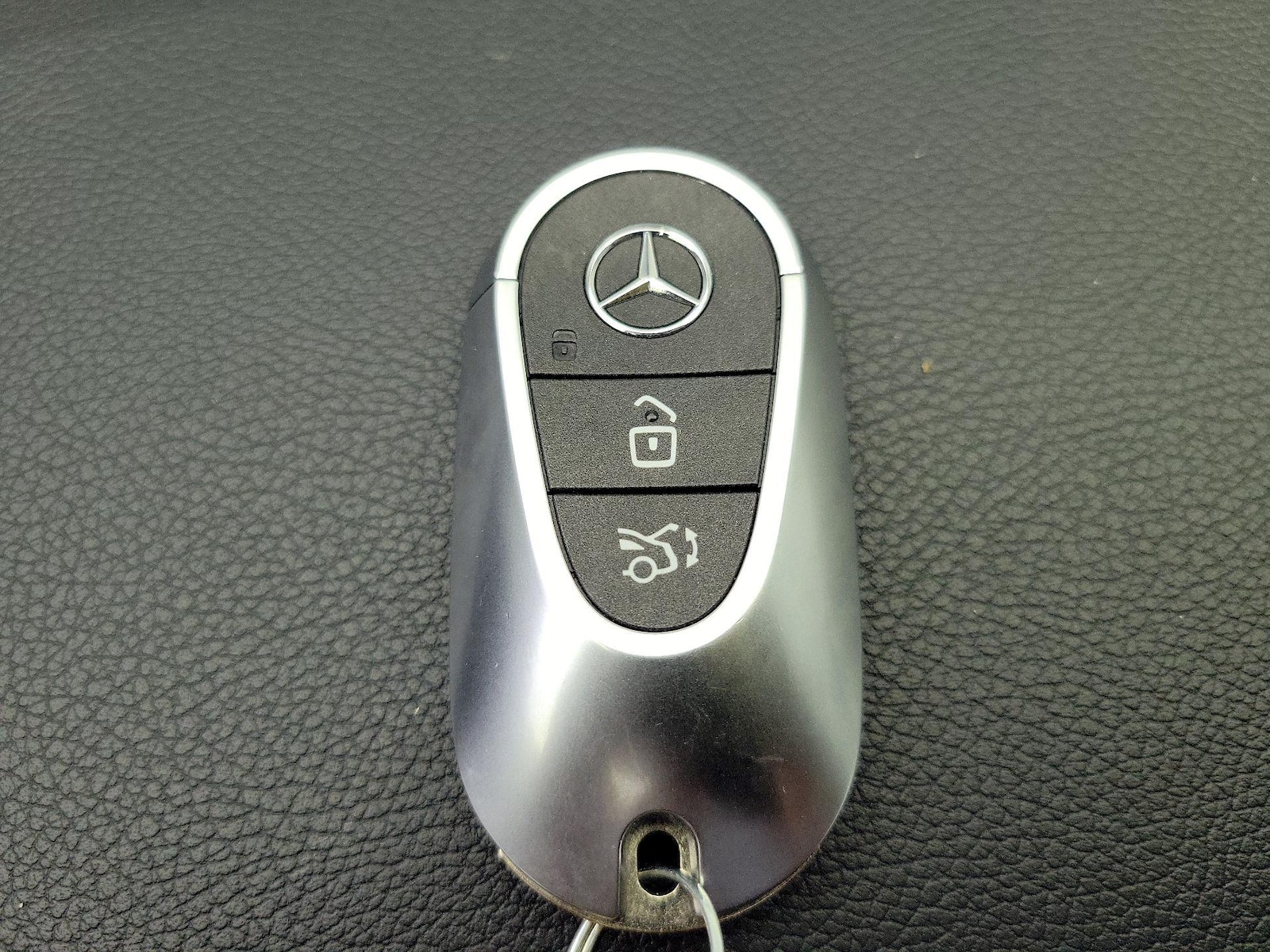 2025 Mercedes-Benz GLC Base - Photo 23