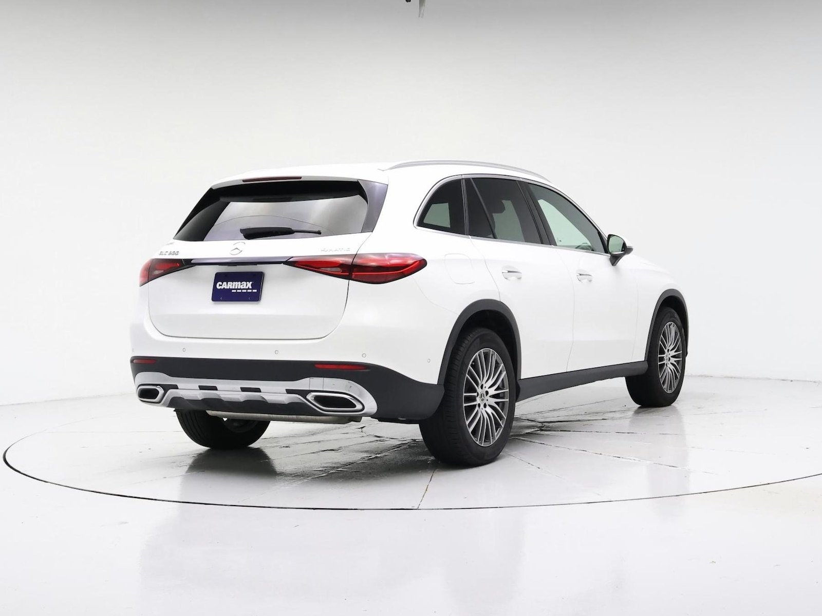 2025 Mercedes-Benz GLC Base - Photo 9
