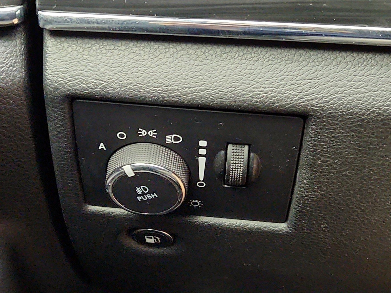 2019 Jeep Grand Cherokee Limited - Photo 12