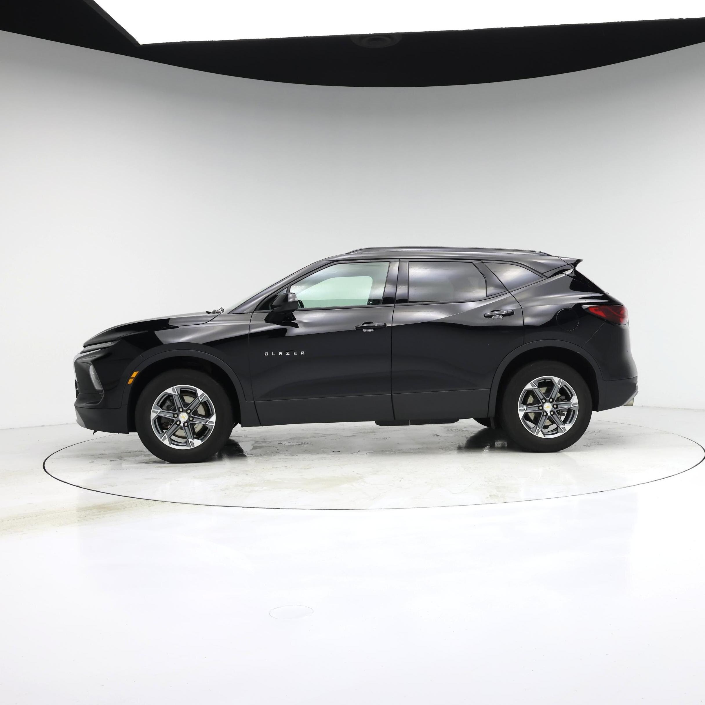 Thumbnail: 2024 Chevrolet Blazer - 3