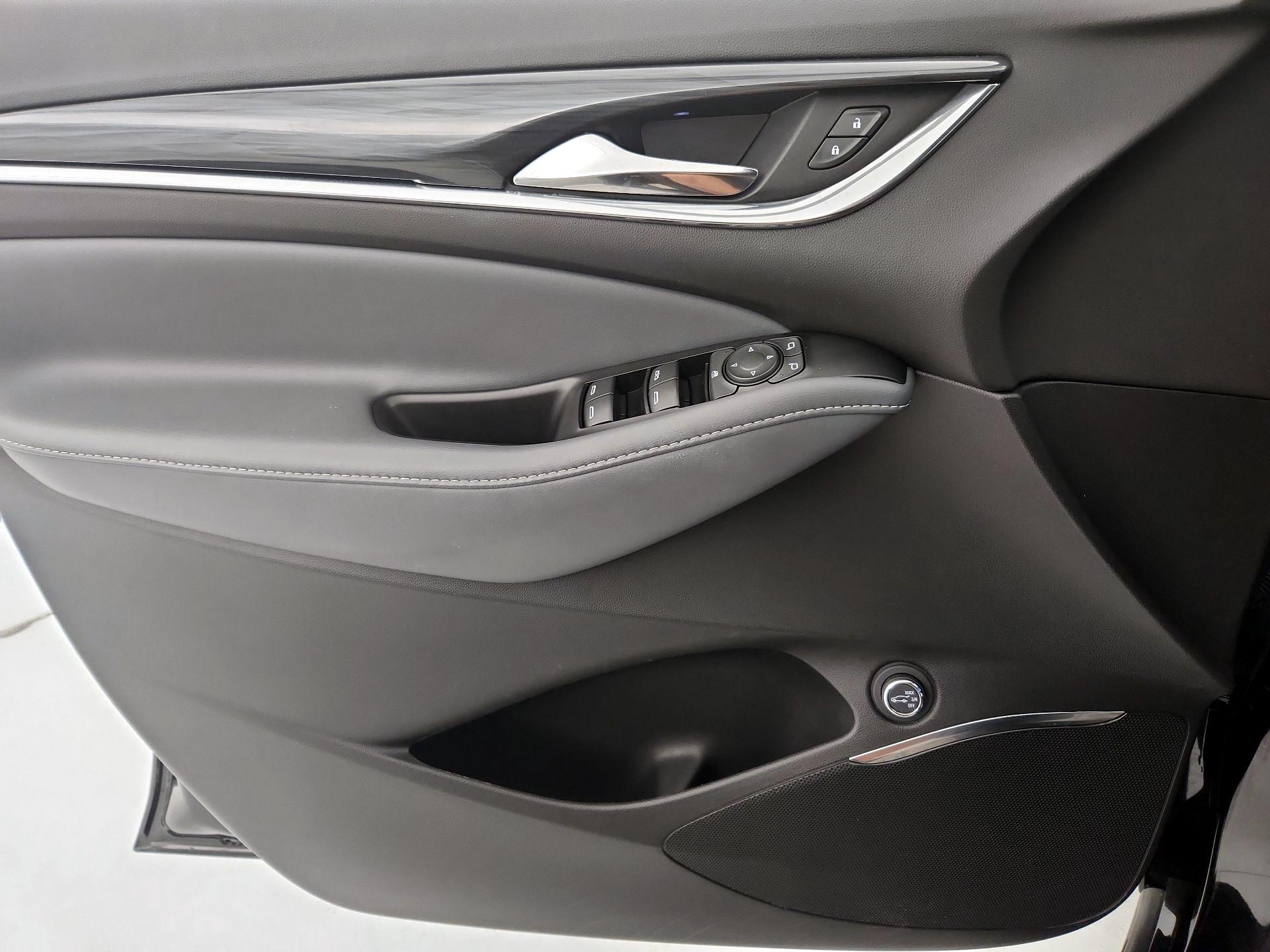 Thumbnail: 2023 Buick Enclave - 12