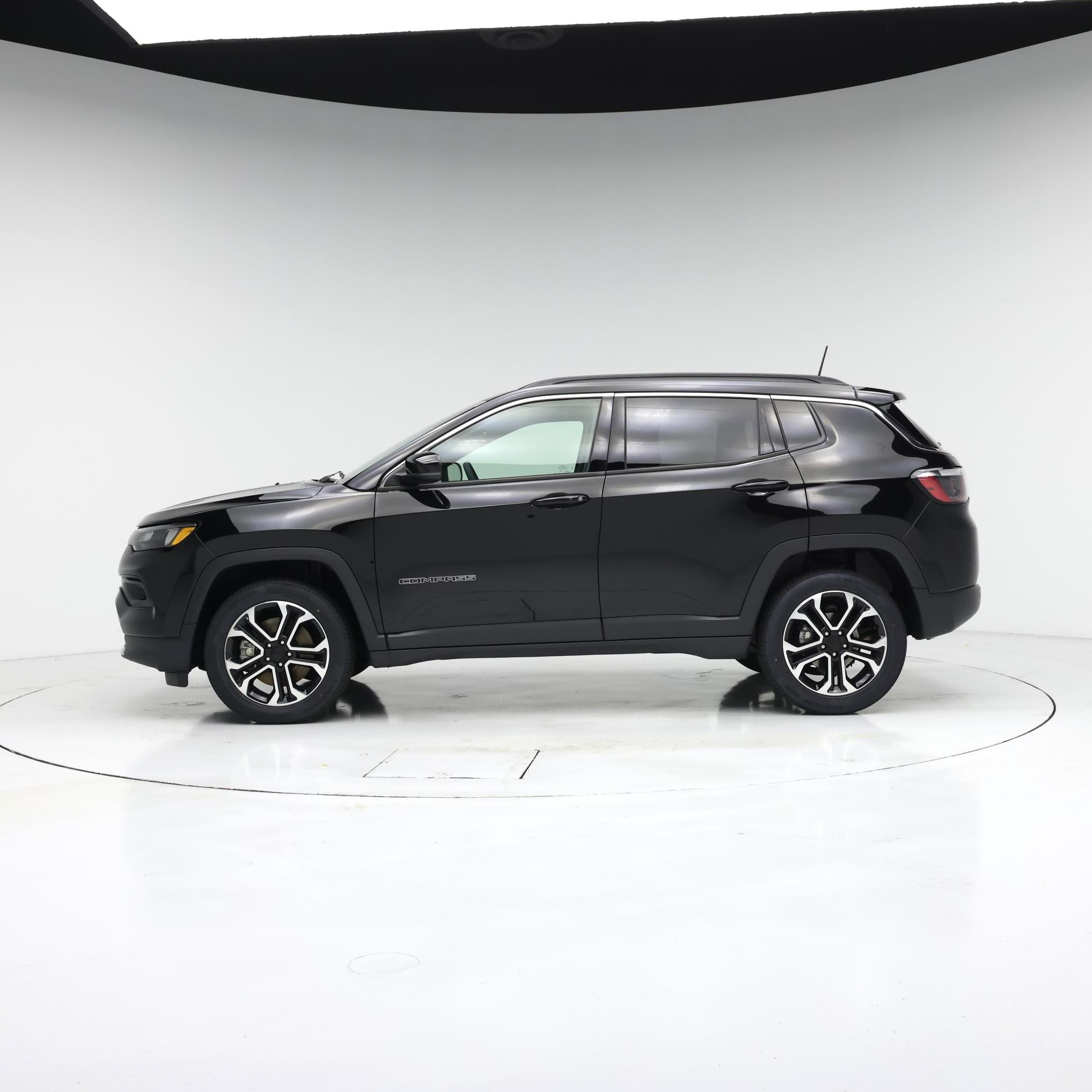 Thumbnail: 2024 Jeep Compass - 3