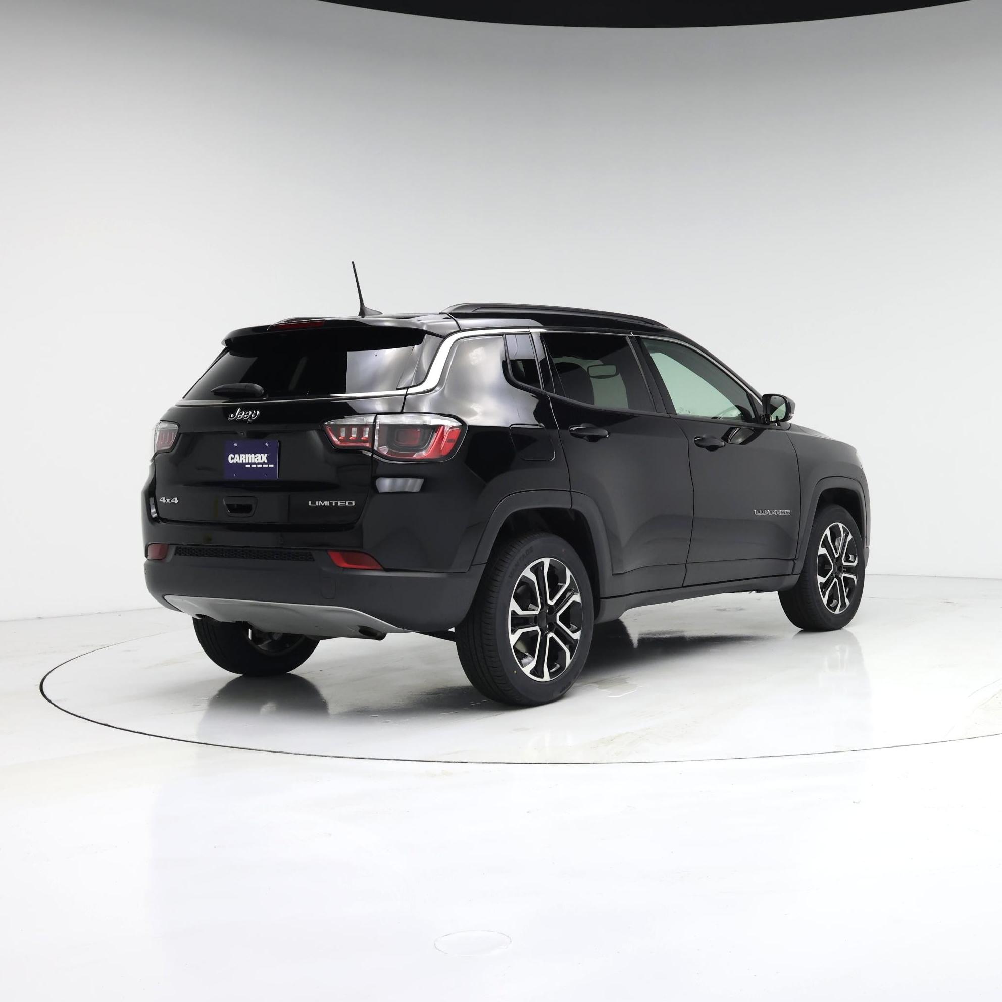 Thumbnail: 2024 Jeep Compass - 8