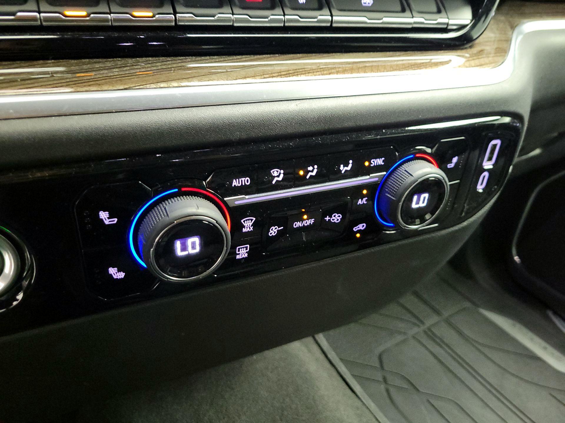 Thumbnail: 2024 Chevrolet Silverado 1500 - 15