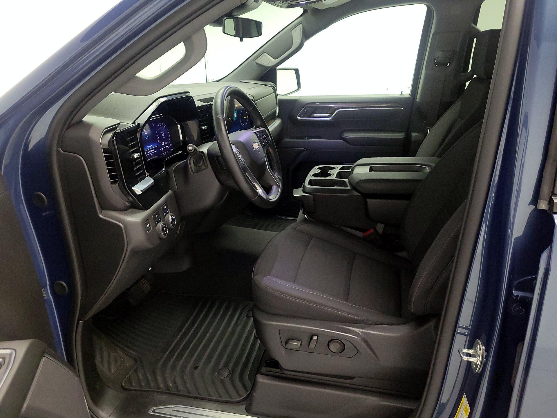 Thumbnail: 2024 Chevrolet Silverado 1500 - 11