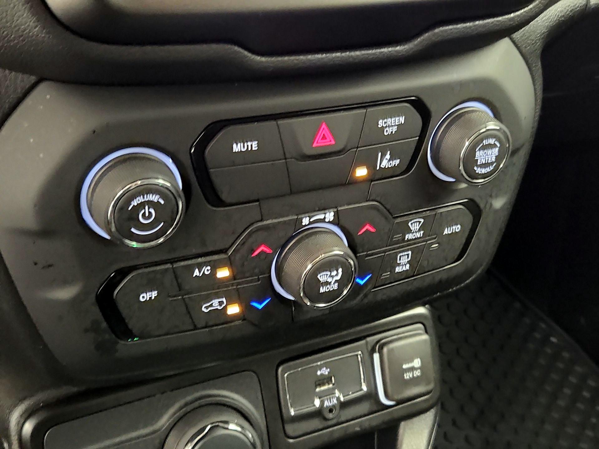 Thumbnail: 2023 Jeep Renegade - 16