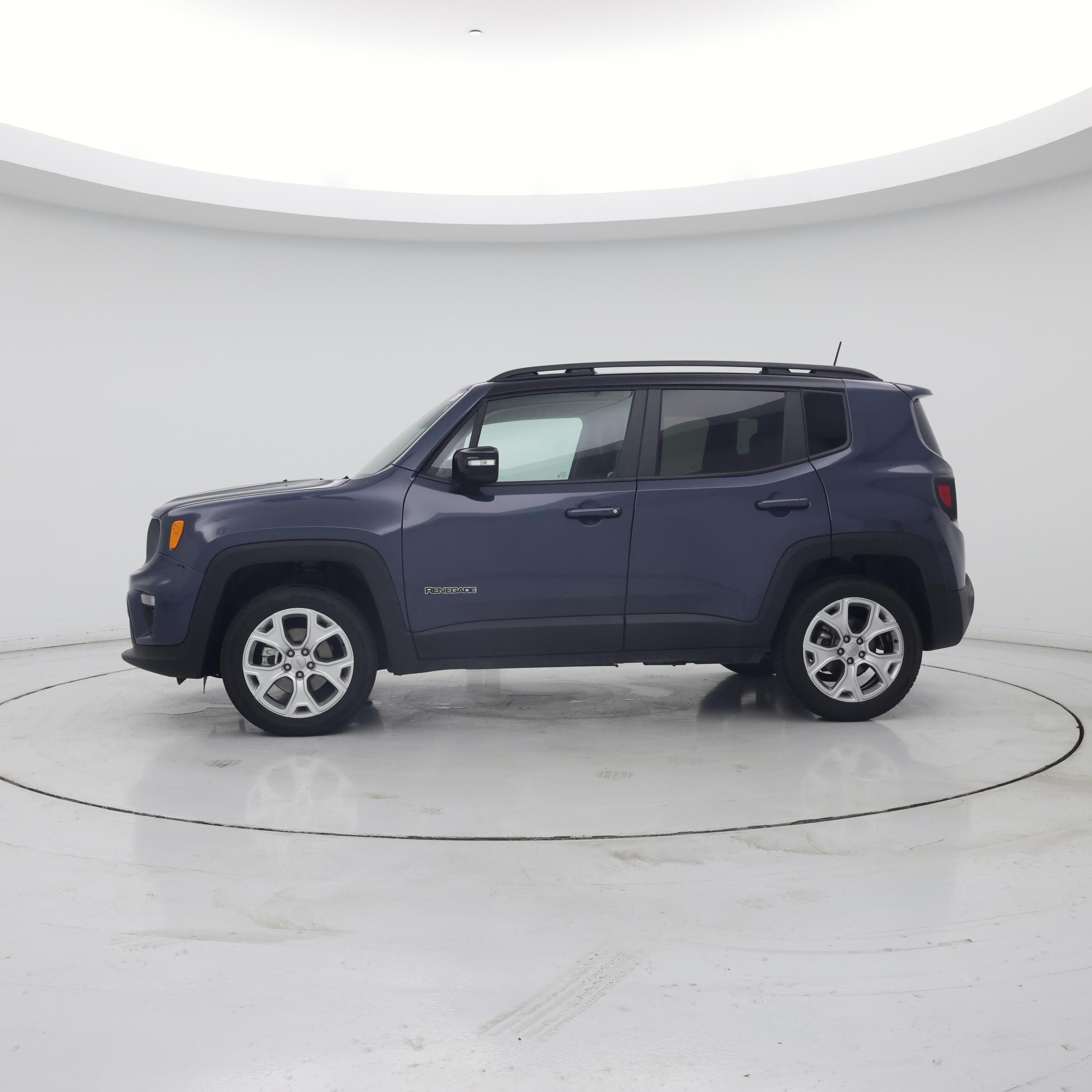 Thumbnail: 2023 Jeep Renegade - 3