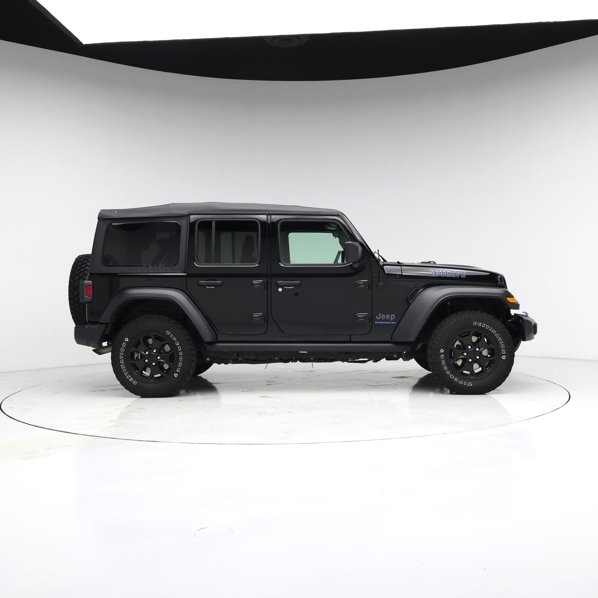 Thumbnail: 2023 Jeep Wrangler - 7