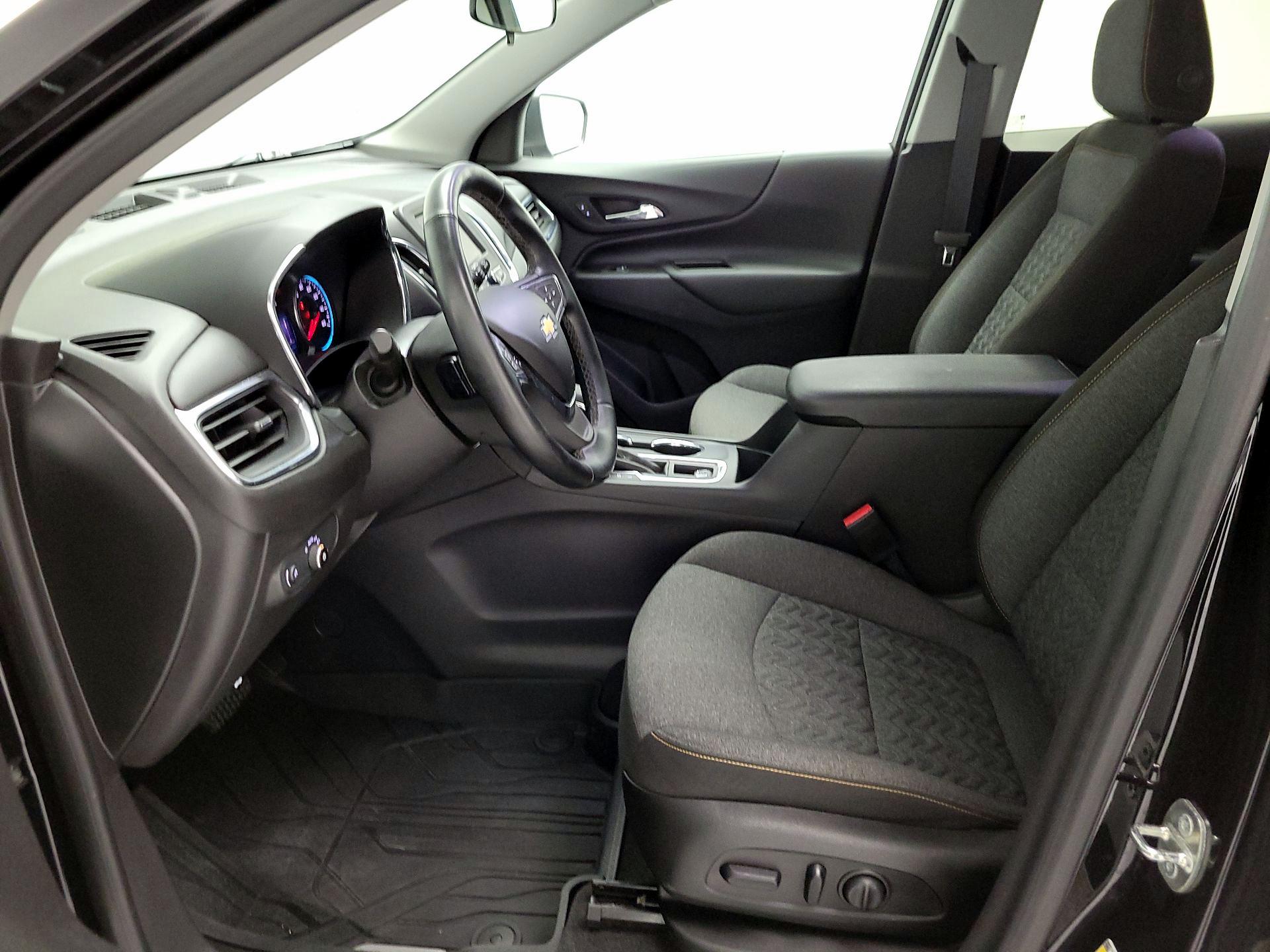 Thumbnail: 2023 Chevrolet Equinox - 11