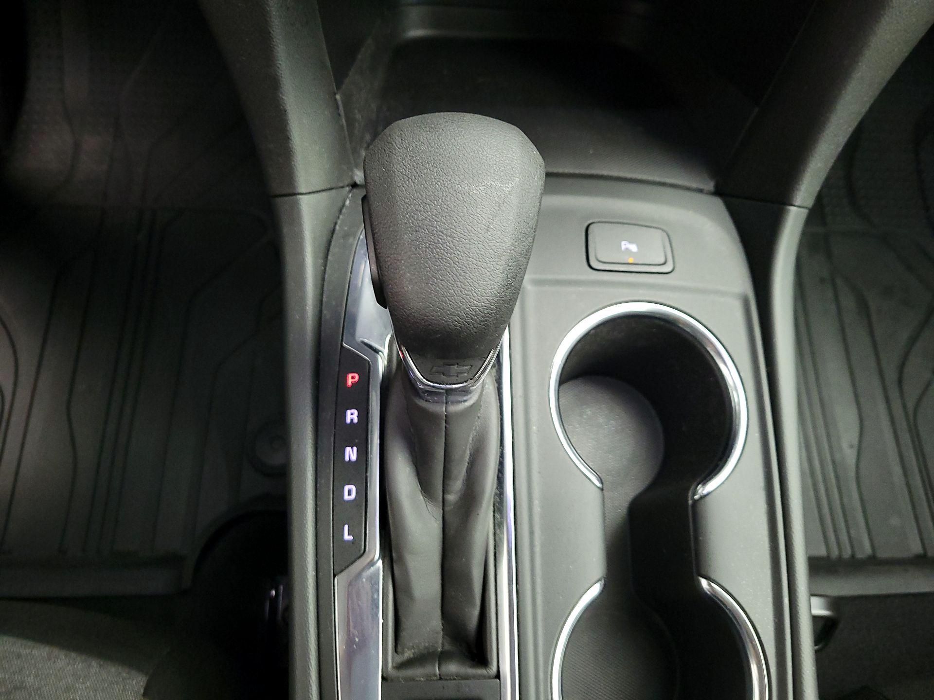 Thumbnail: 2023 Chevrolet Equinox - 15