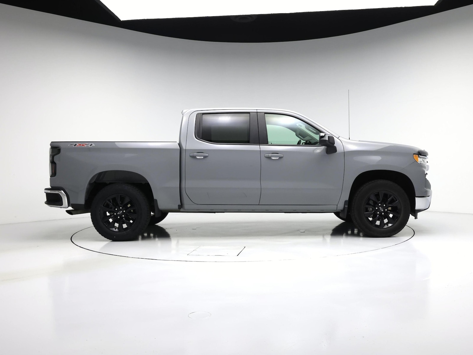 2024 Chevrolet Silverado 1500 LT - Photo 8