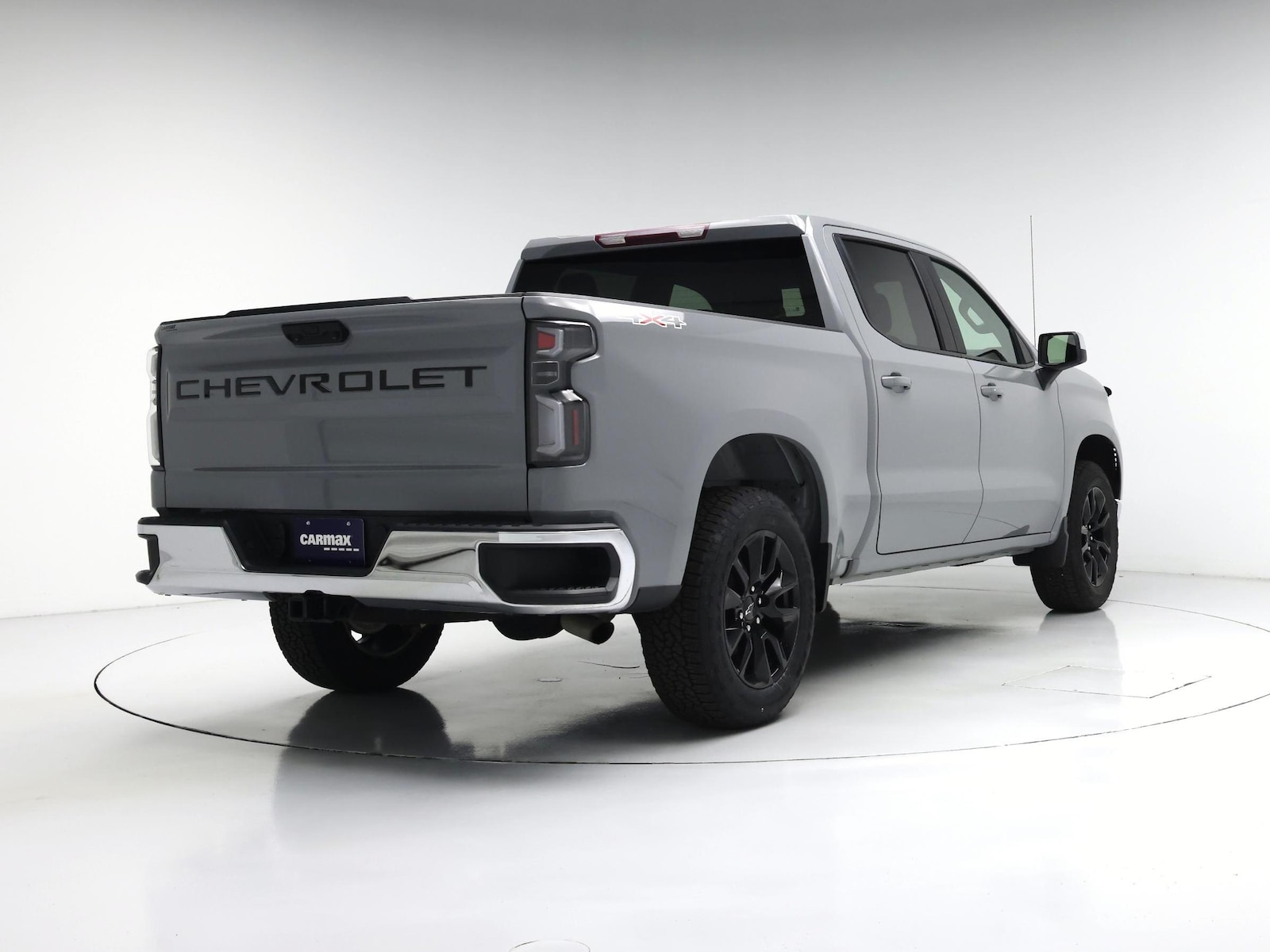 2024 Chevrolet Silverado 1500 LT - Photo 9