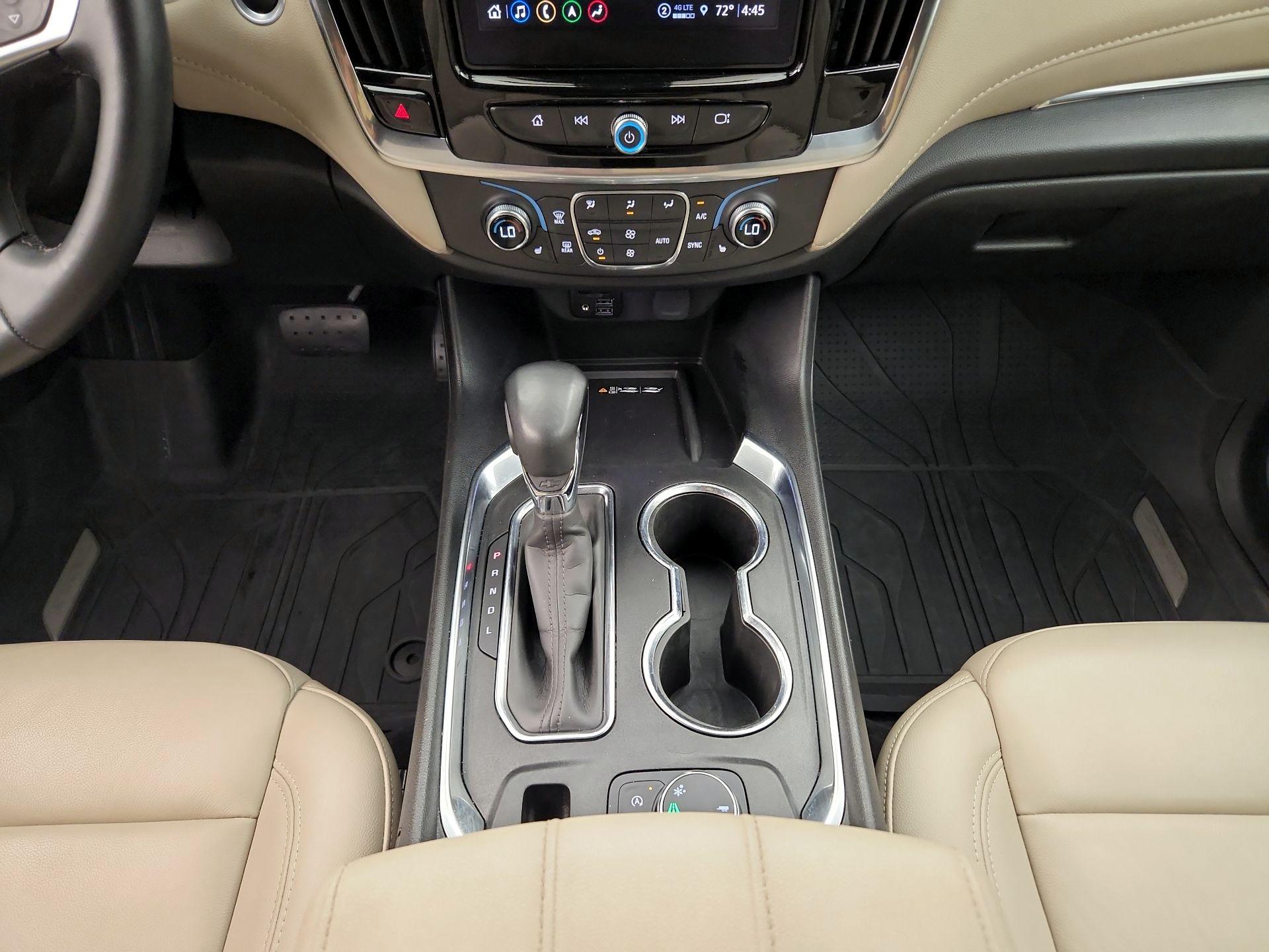 Thumbnail: 2023 Chevrolet Traverse - 17