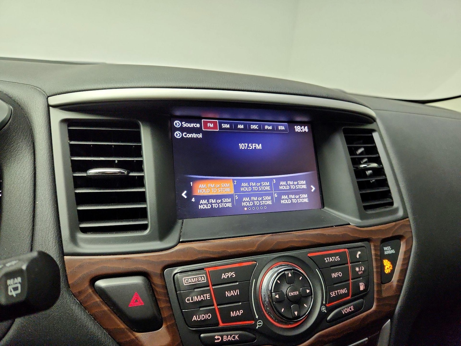 2018 Nissan Pathfinder Platinum - Photo 15