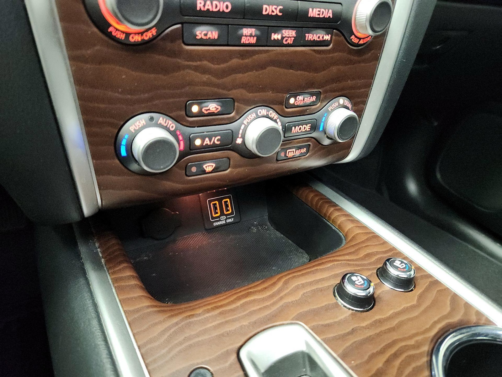 2018 Nissan Pathfinder Platinum - Photo 16