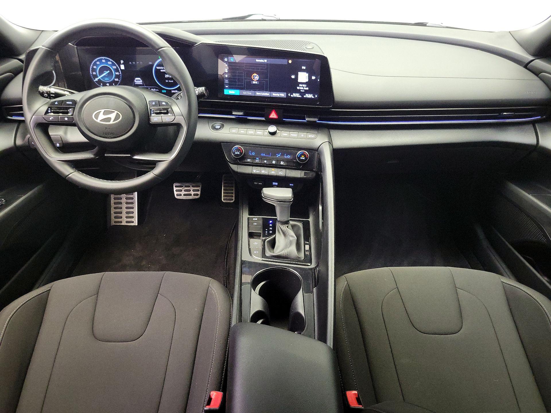 Thumbnail: 2025 Hyundai Elantra - 9