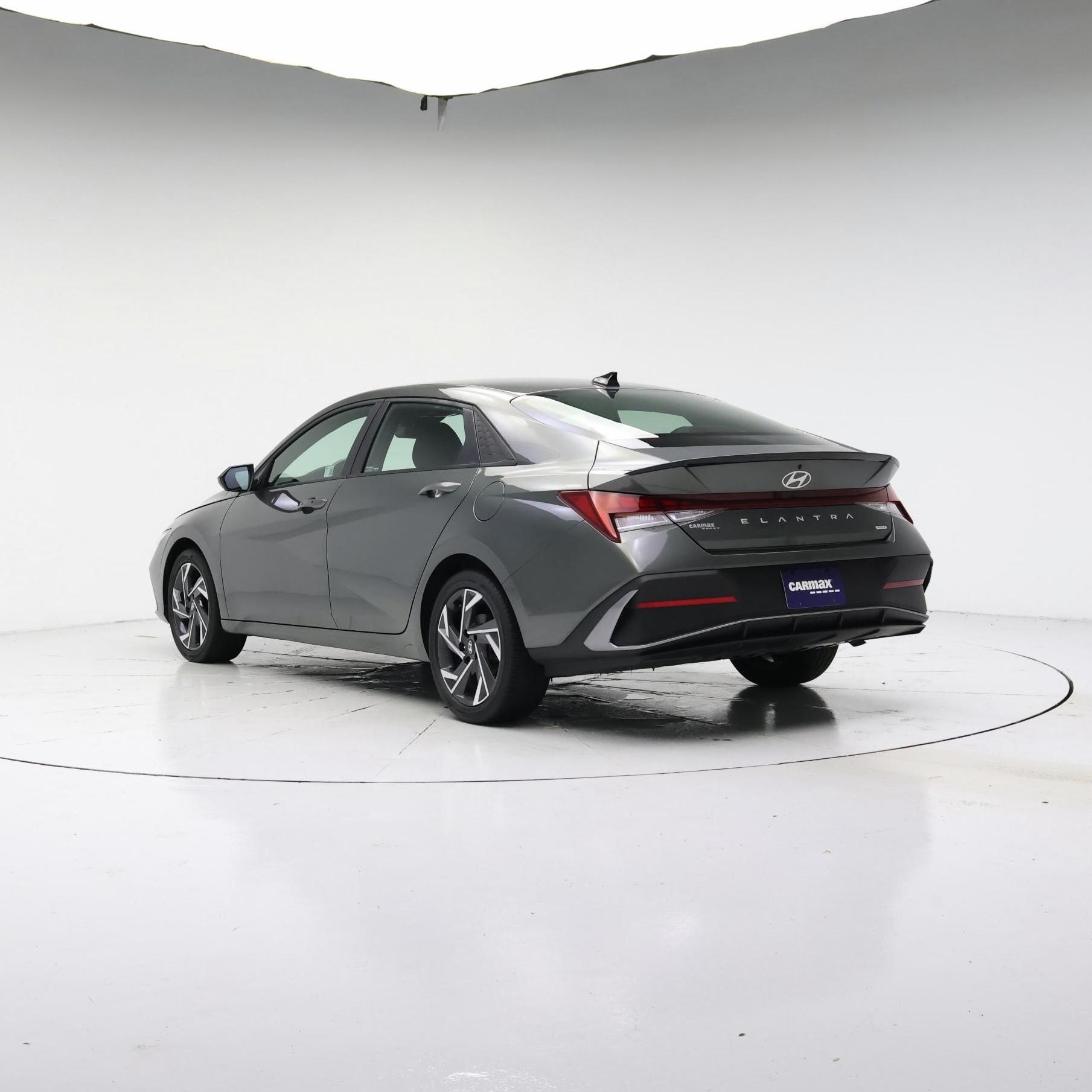 Thumbnail: 2025 Hyundai Elantra - 2