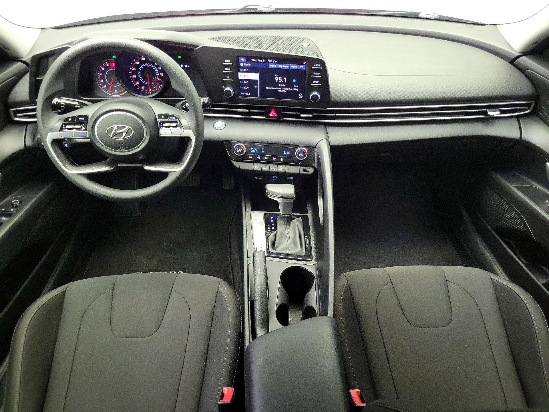 Thumbnail: 2023 Hyundai Elantra - 9