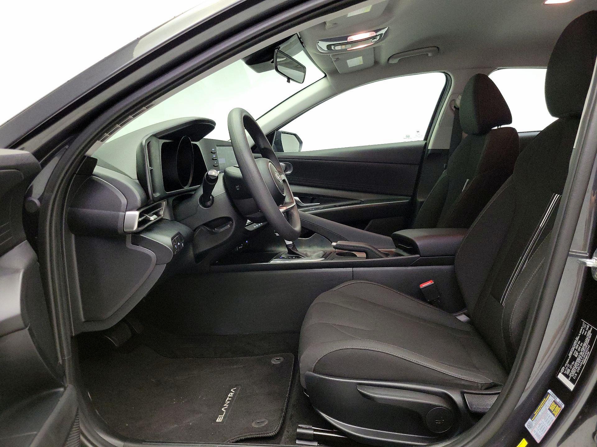 Thumbnail: 2023 Hyundai Elantra - 11