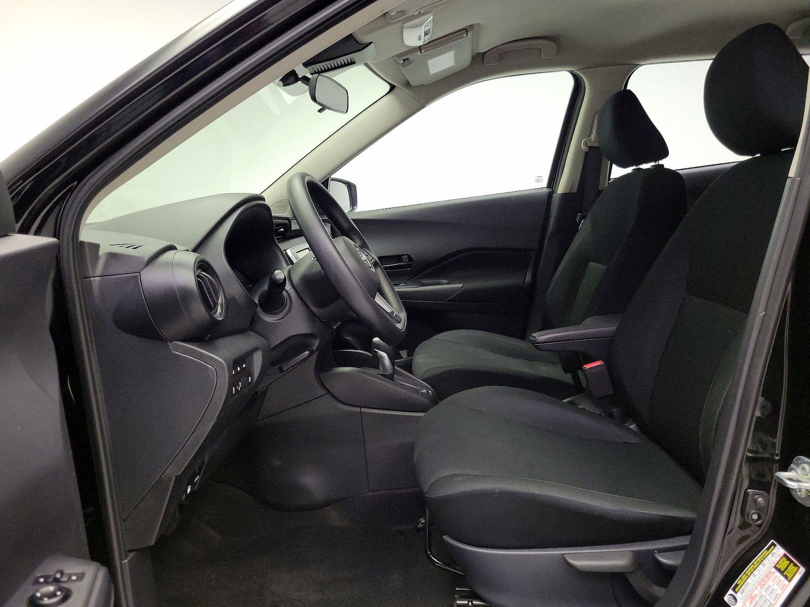 2024 Nissan Kicks S - Photo 12