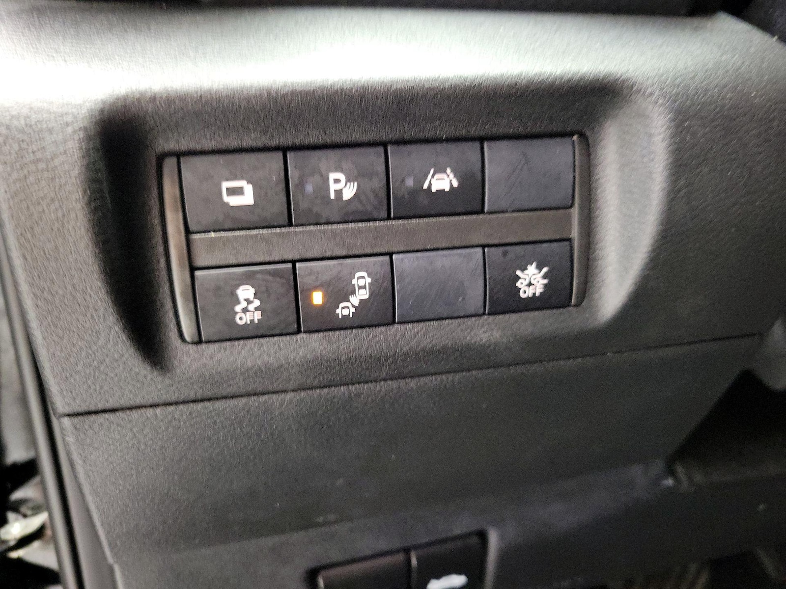 2024 Nissan Kicks S - Photo 14