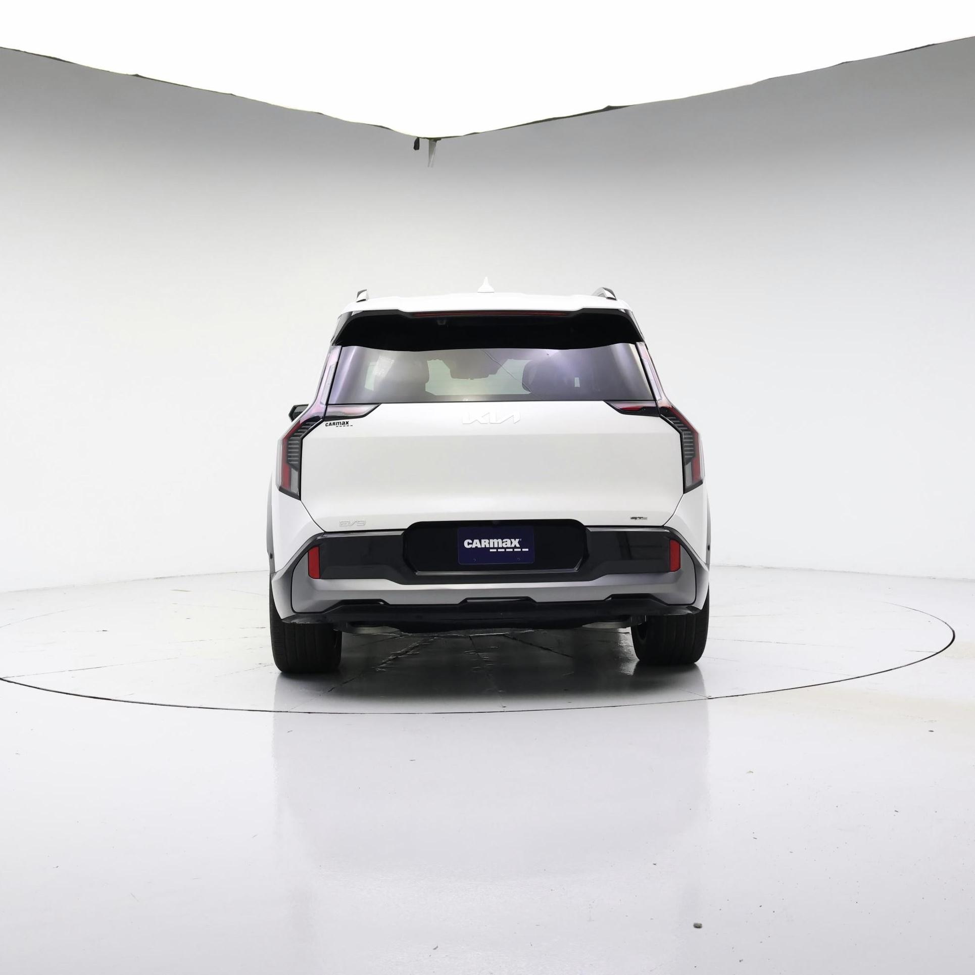 Thumbnail: 2024 Kia EV9 - 6