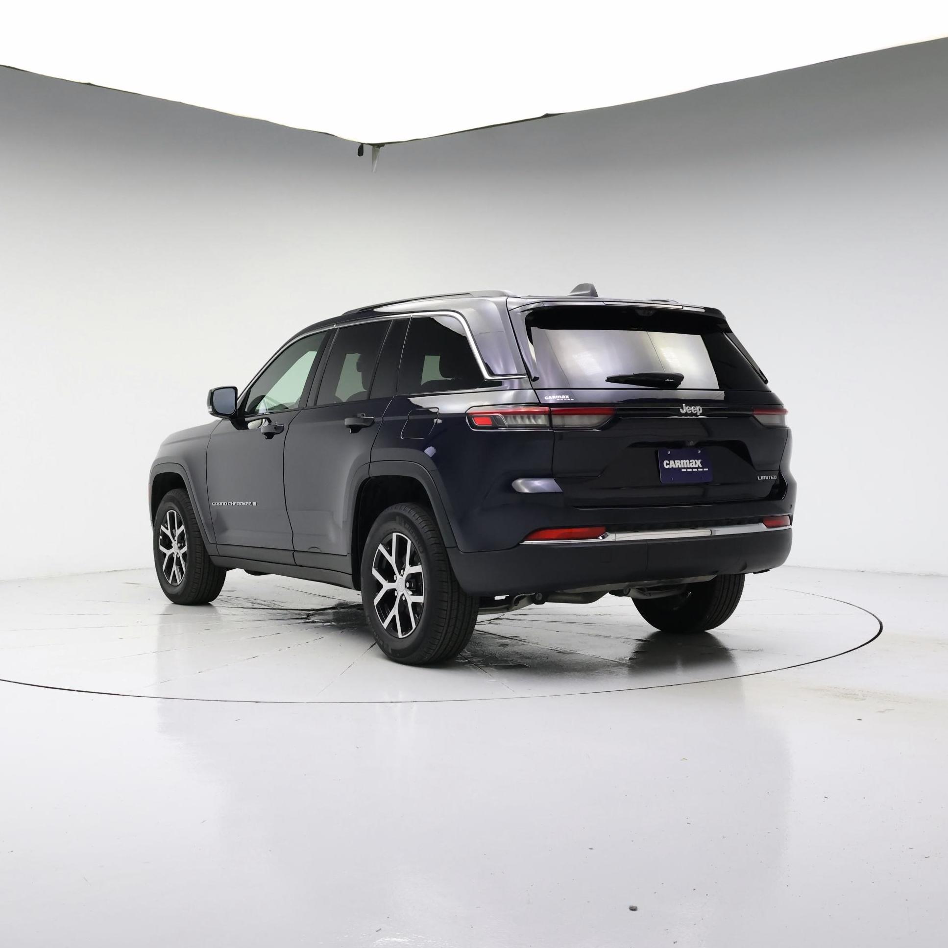 Thumbnail: 2024 Jeep Grand Cherokee - 2