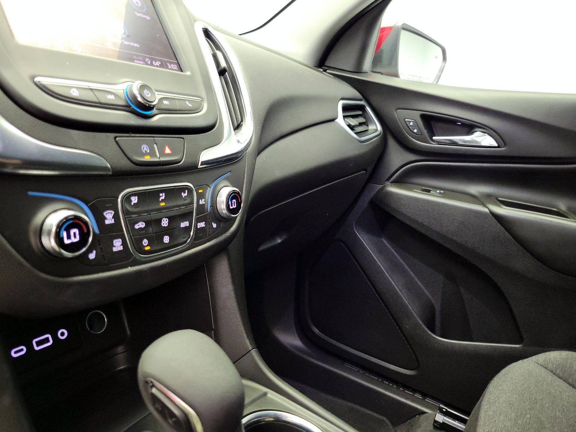 Thumbnail: 2023 Chevrolet Equinox - 16