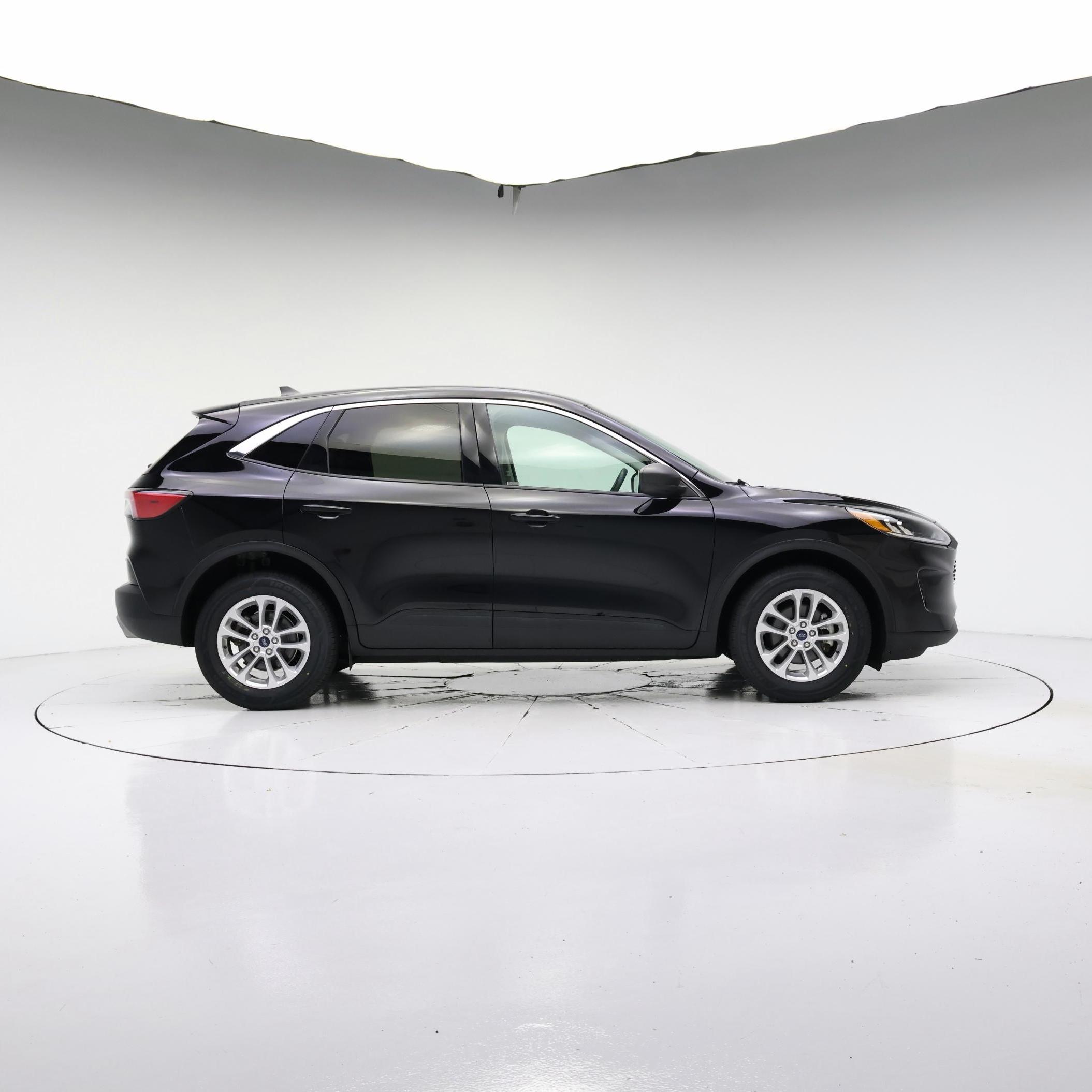Thumbnail: 2022 Ford Escape - 7