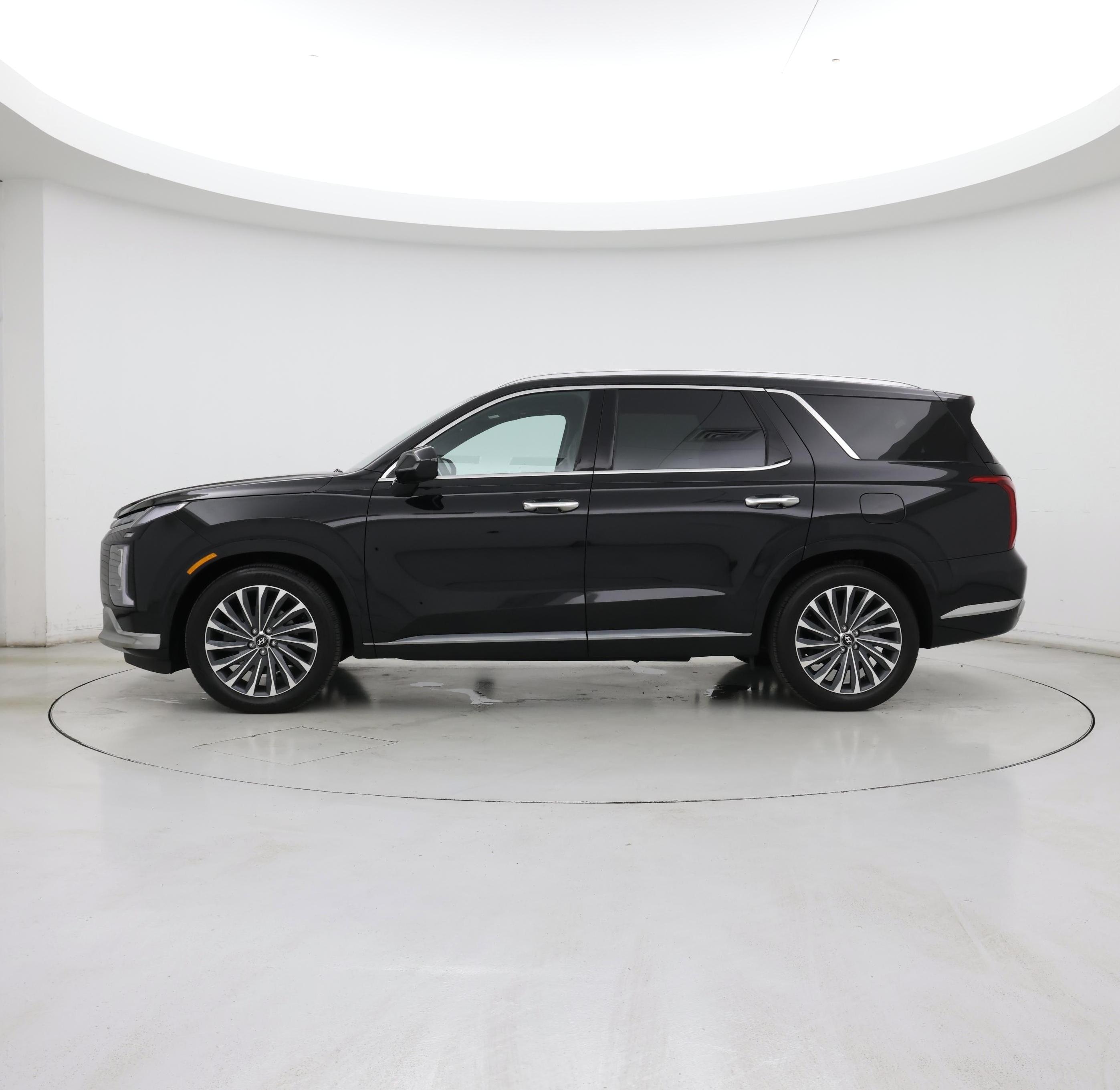 Thumbnail: 2024 Hyundai Palisade - 3