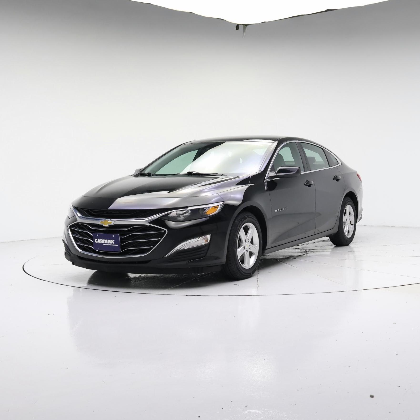 Thumbnail: 2022 Chevrolet Malibu - 4