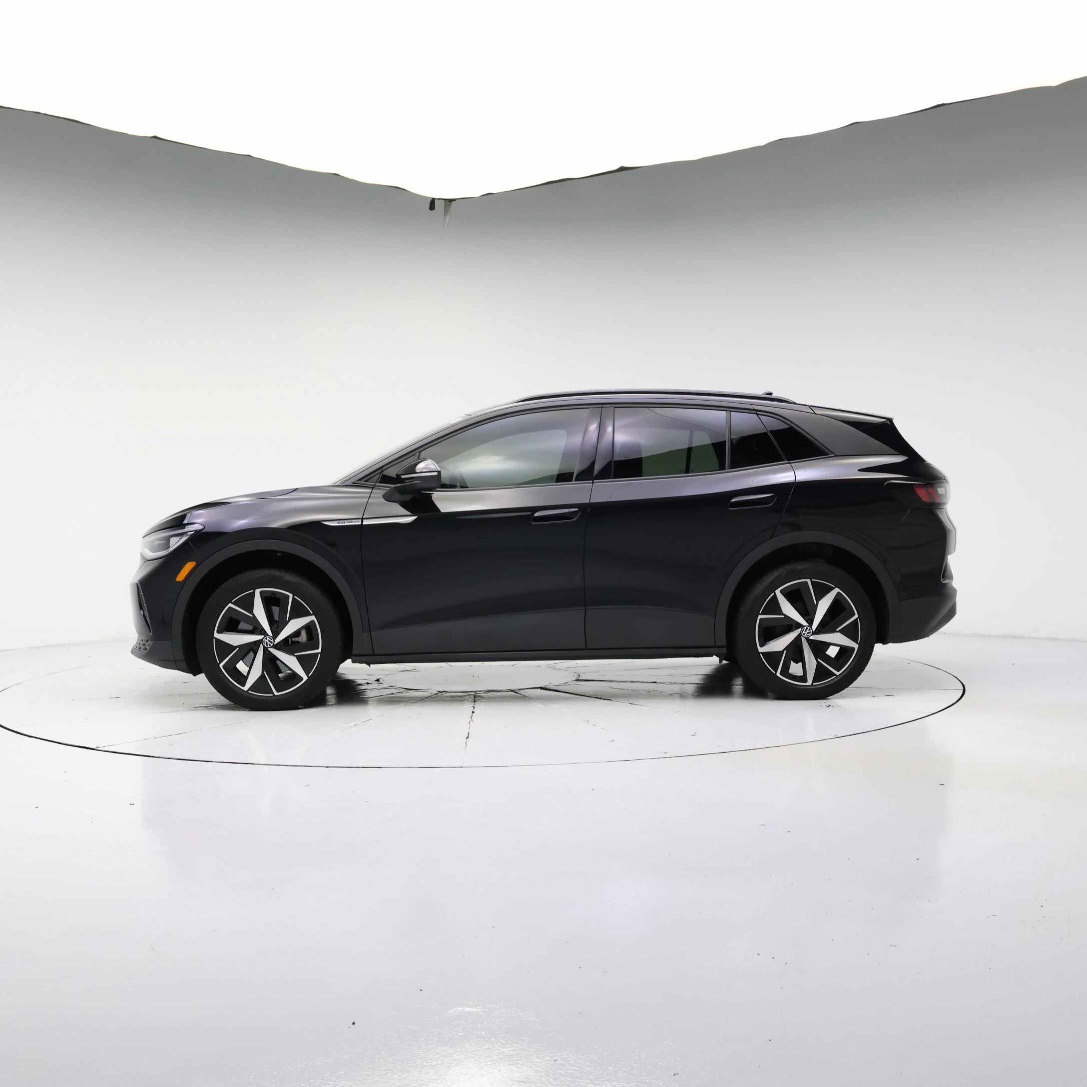 Thumbnail: 2023 Volkswagen ID.4 - 3