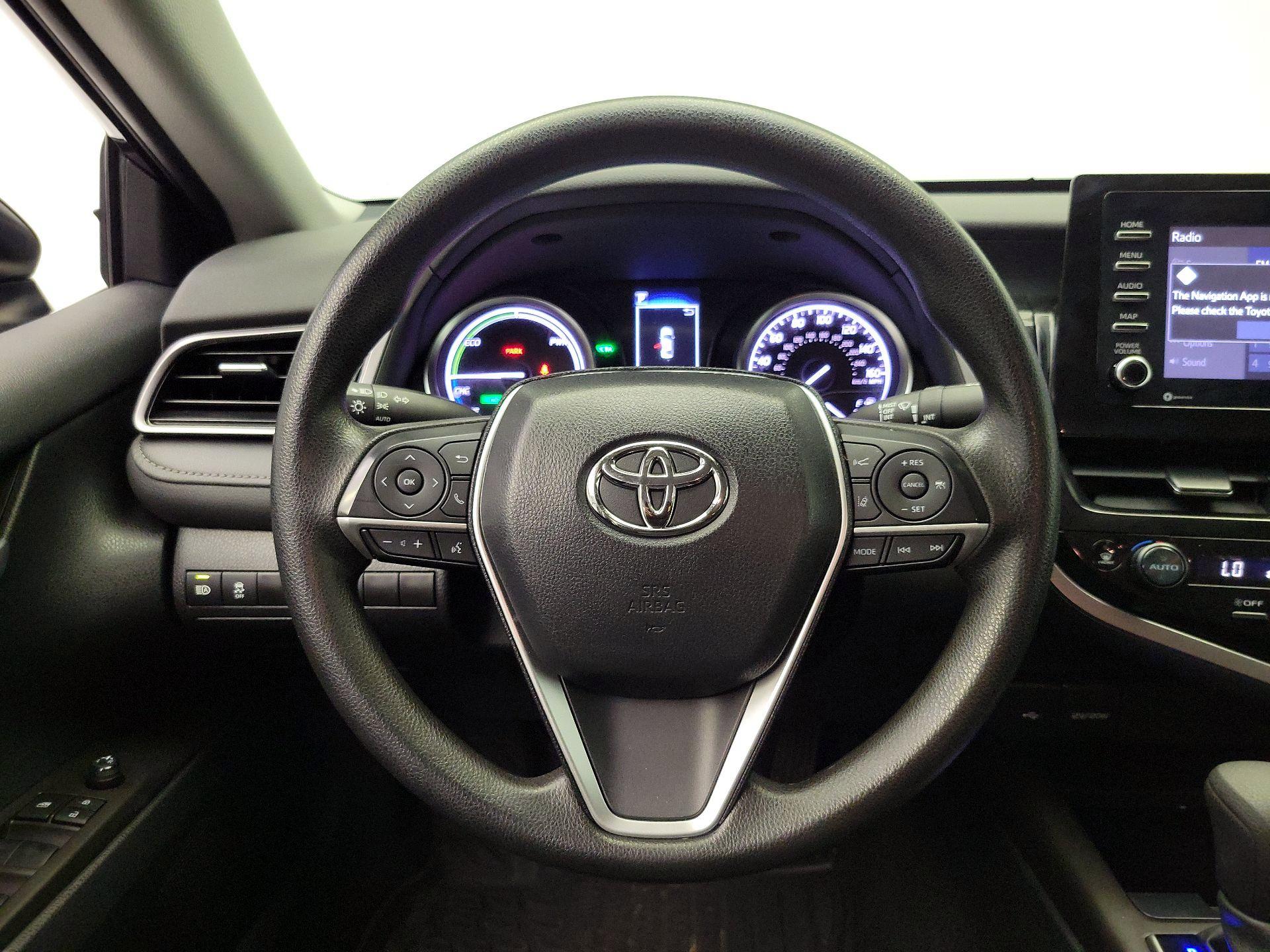 Thumbnail: 2023 Toyota Camry - 10