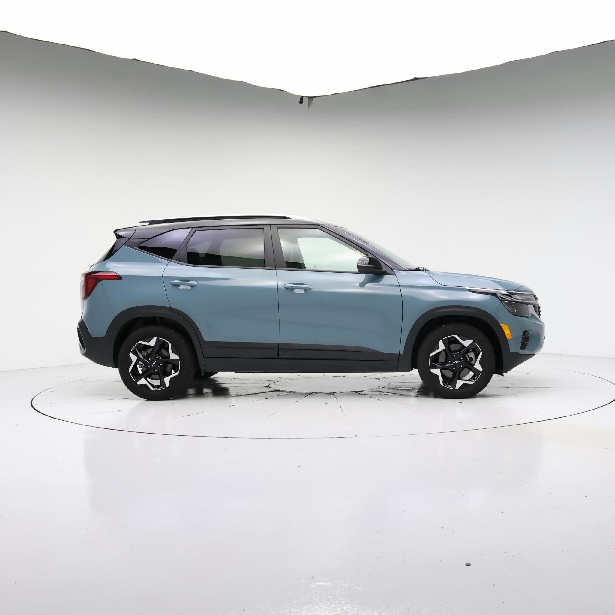 Thumbnail: 2025 Kia Seltos - 7