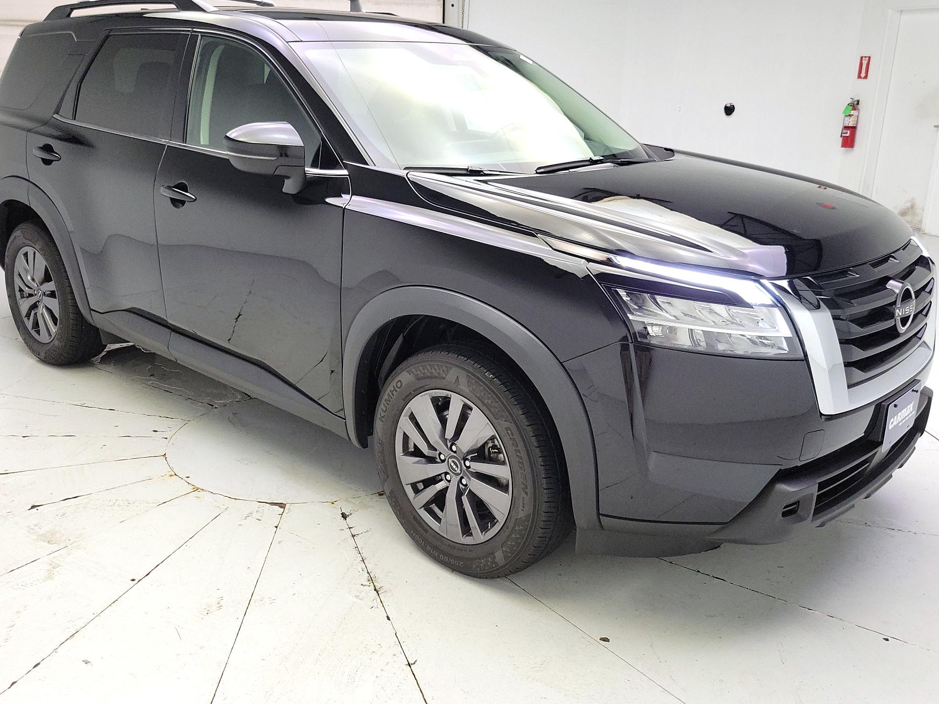 Thumbnail: 2022 Nissan Pathfinder - 1