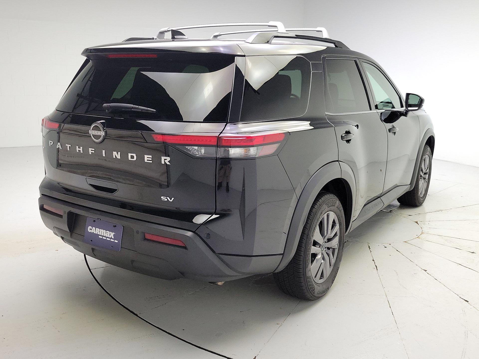 Thumbnail: 2022 Nissan Pathfinder - 5