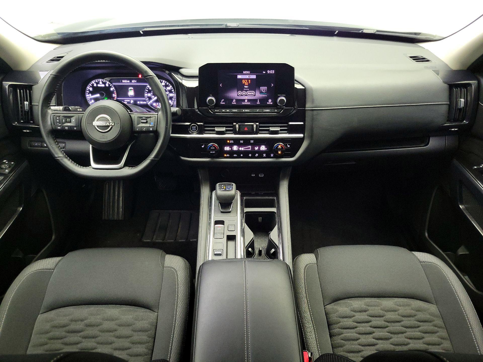 Thumbnail: 2022 Nissan Pathfinder - 8