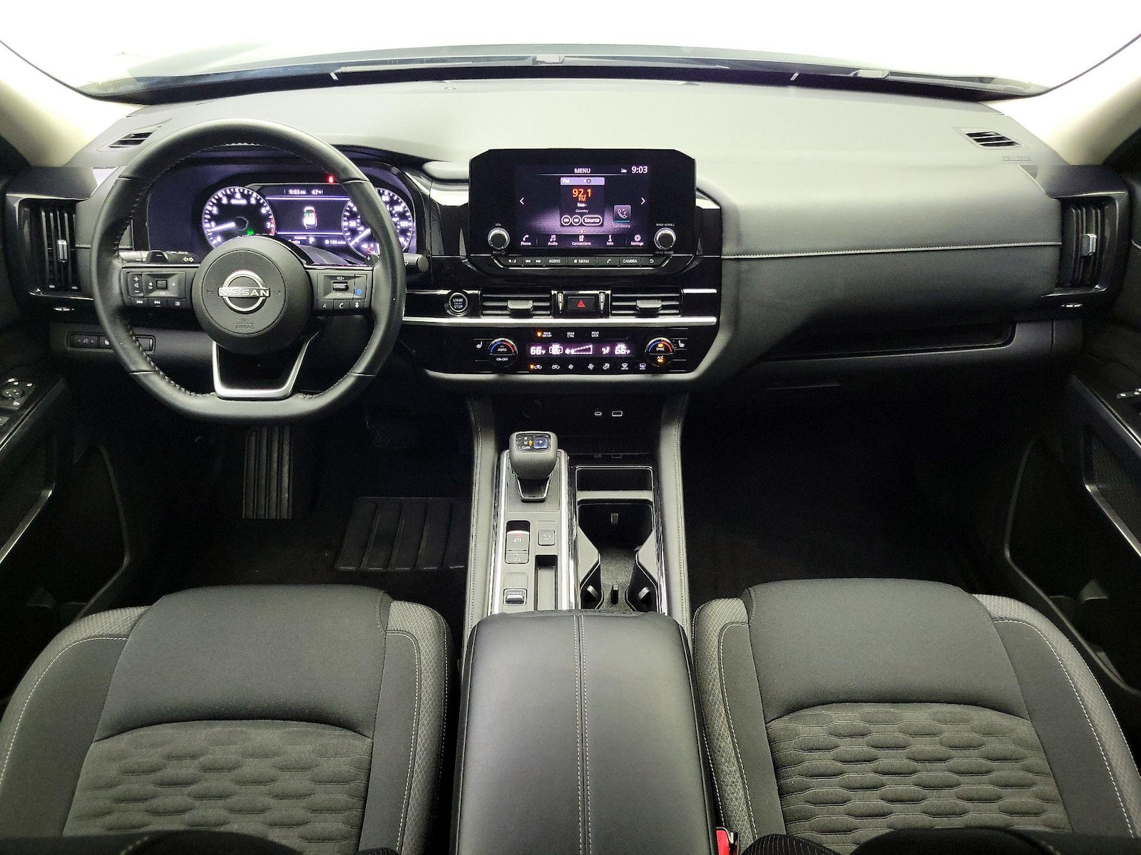 2022 Nissan Pathfinder SV - Photo 8