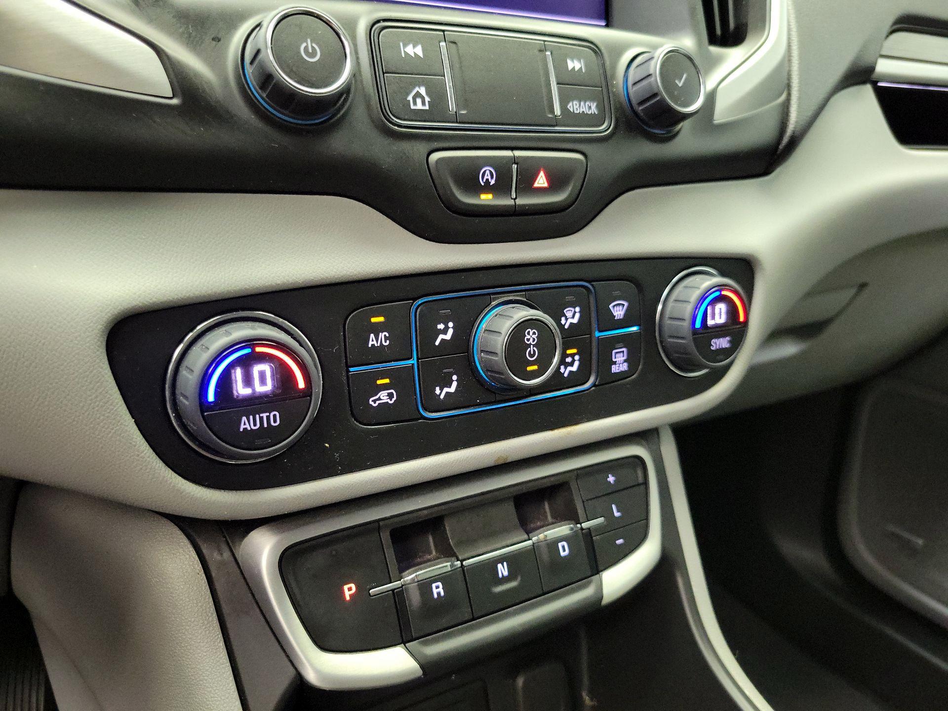 Thumbnail: 2024 GMC Terrain - 17
