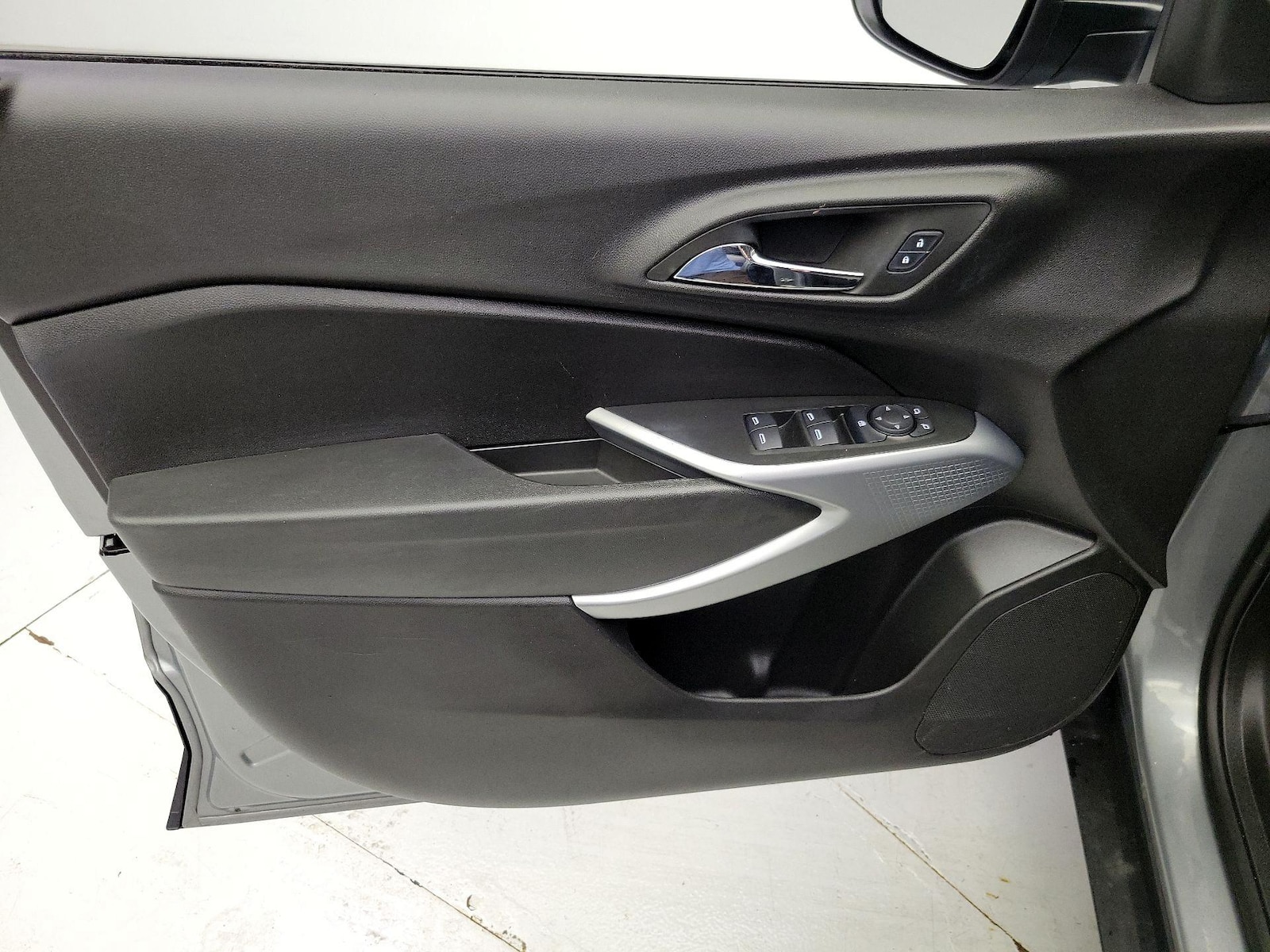 2024 Chevrolet Trax LS - Photo 13